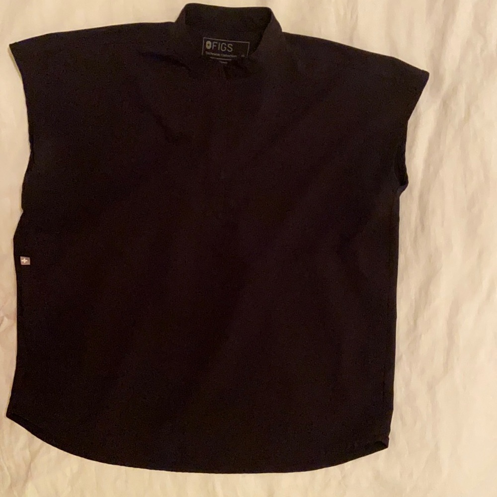 Figs Rafaela Oversized Scrub Top black